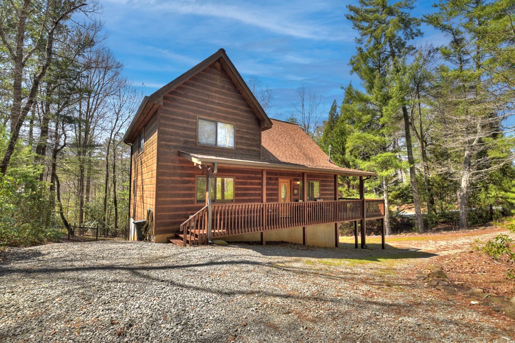 340 Skyview Drive