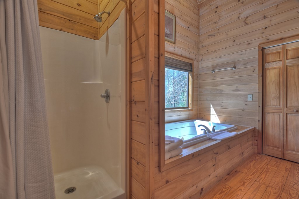 340 Skyview Drive