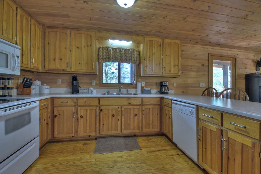 340 Skyview Drive