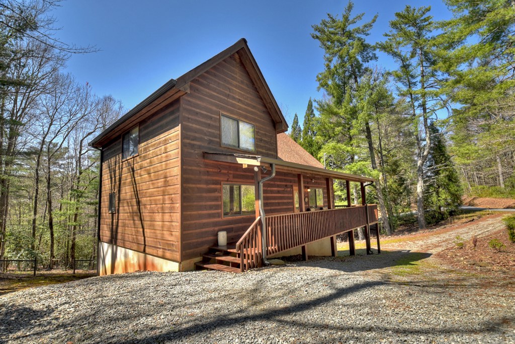 340 Skyview Drive