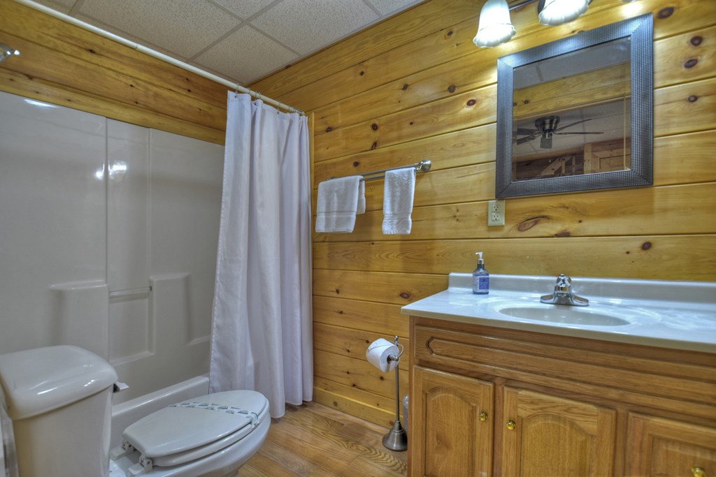 340 Skyview Drive