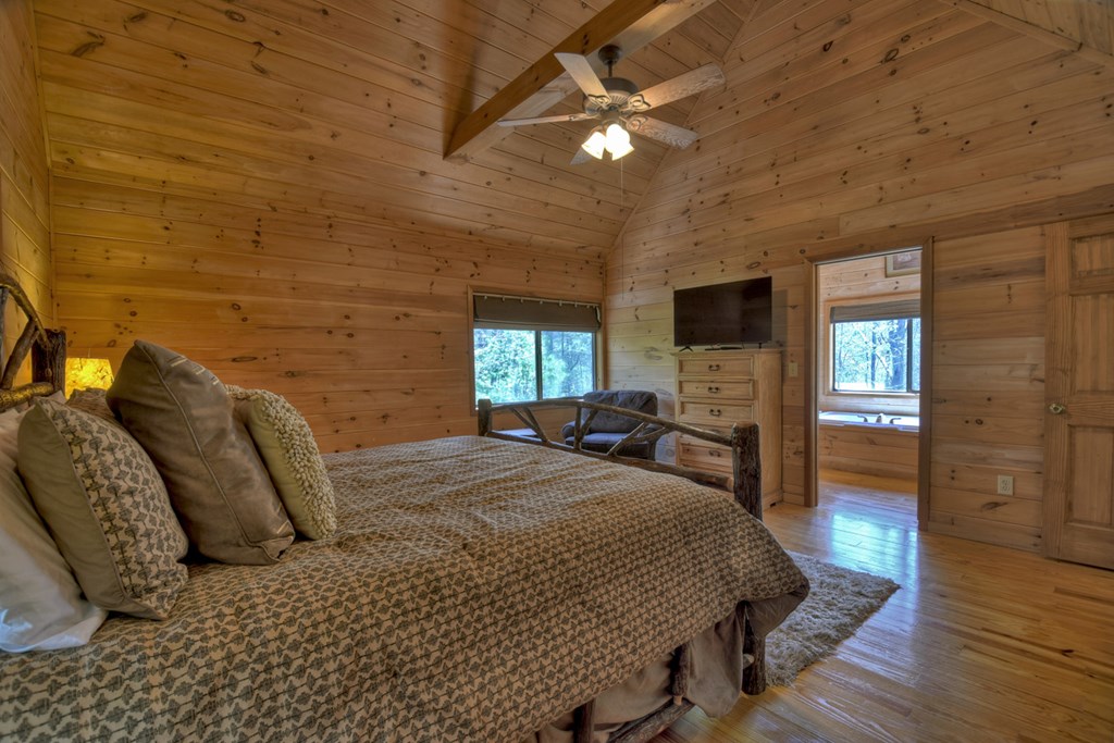 340 Skyview Drive