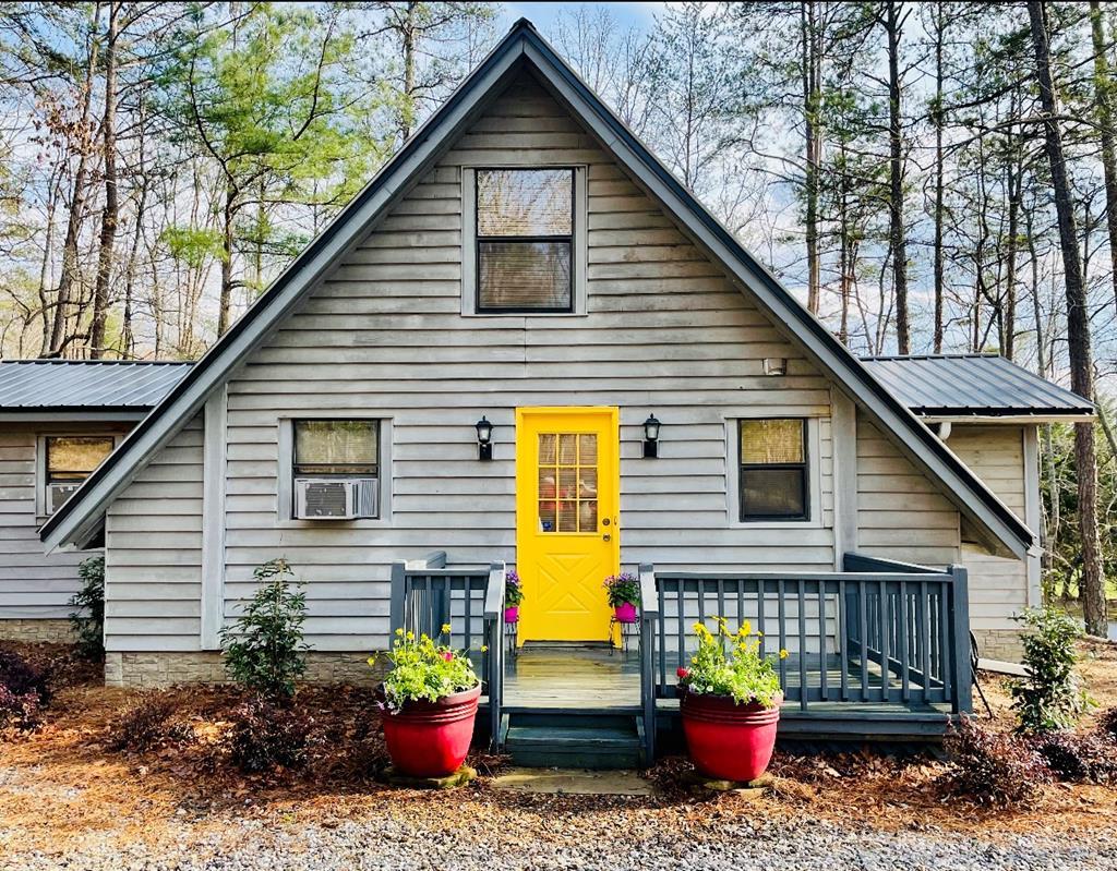 293 Paul Nicholson Road