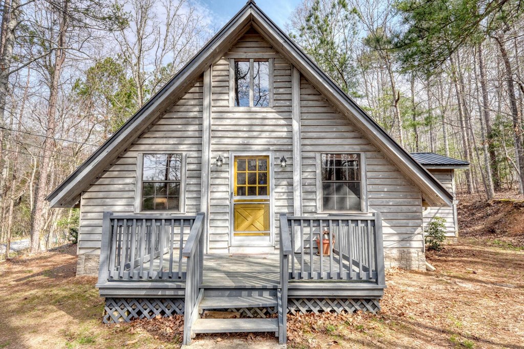 293 Paul Nicholson Road