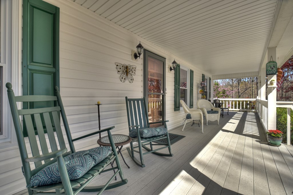 832 Timberwalk Drive