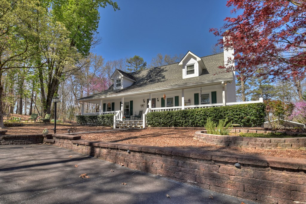 832 Timberwalk Drive