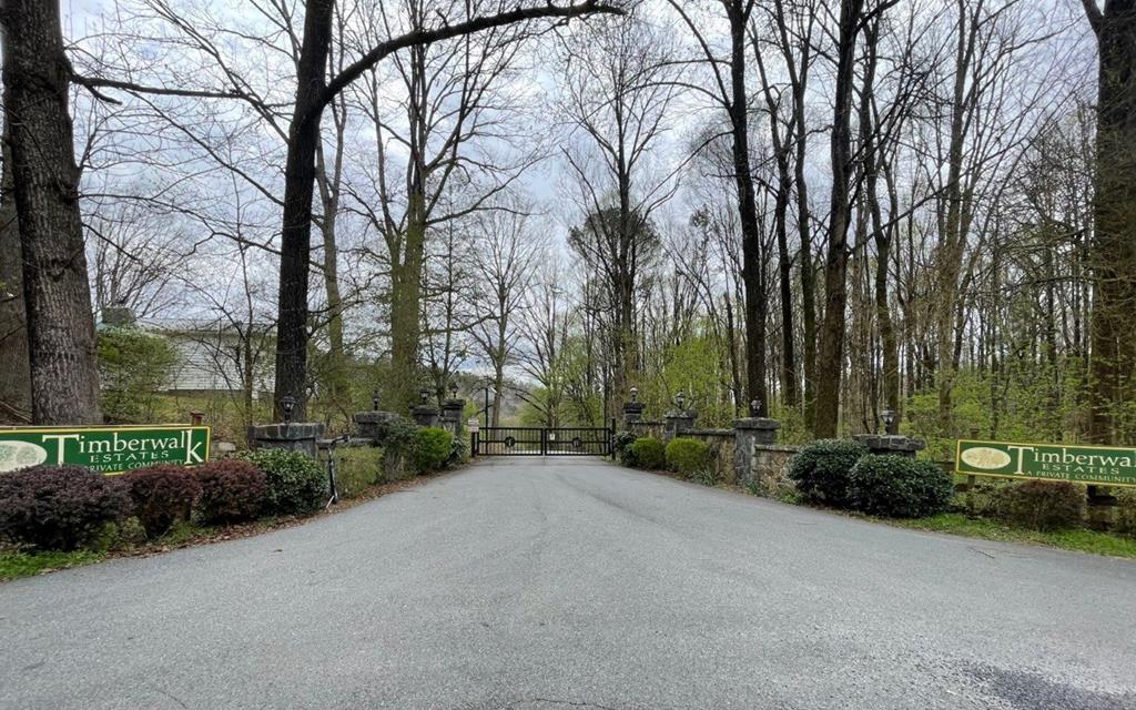 832 Timberwalk Drive