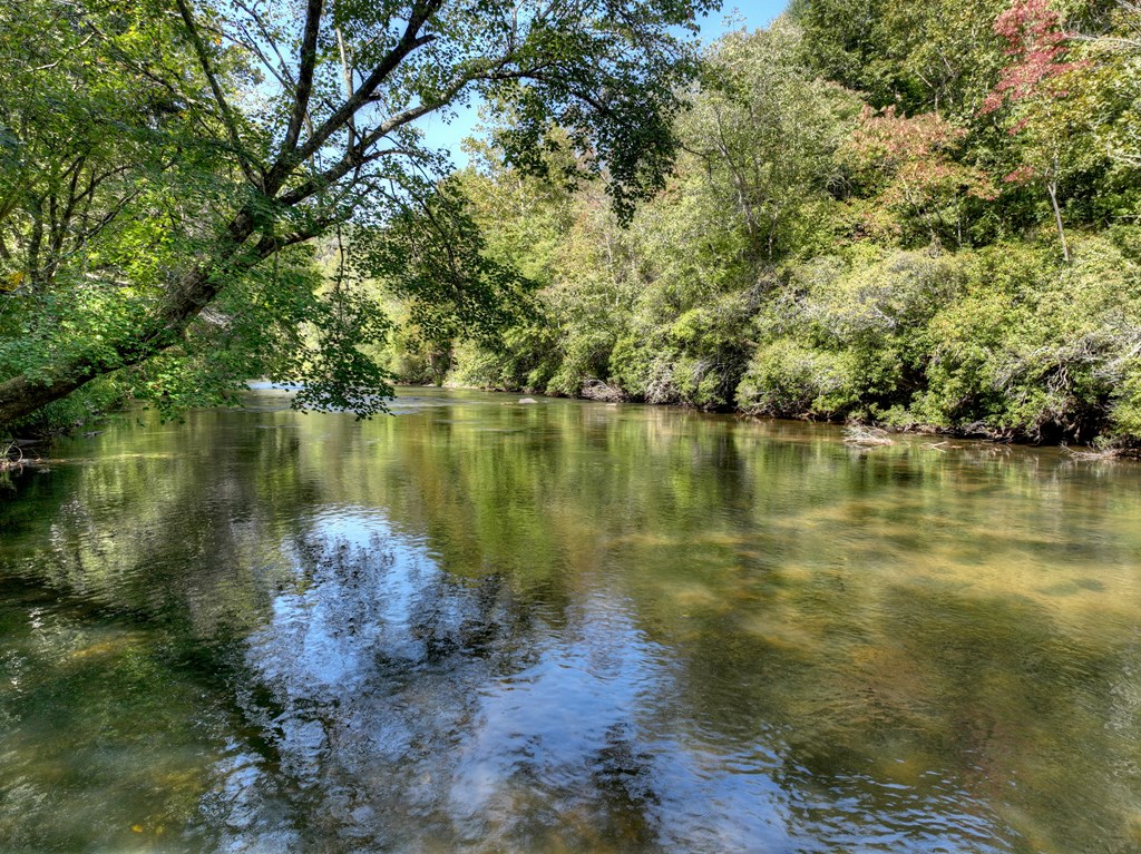 Lot 16 River Lane