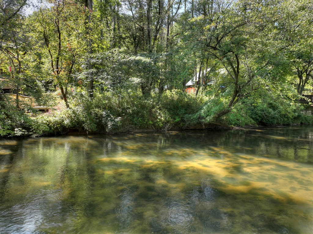 Lot 16 River Lane