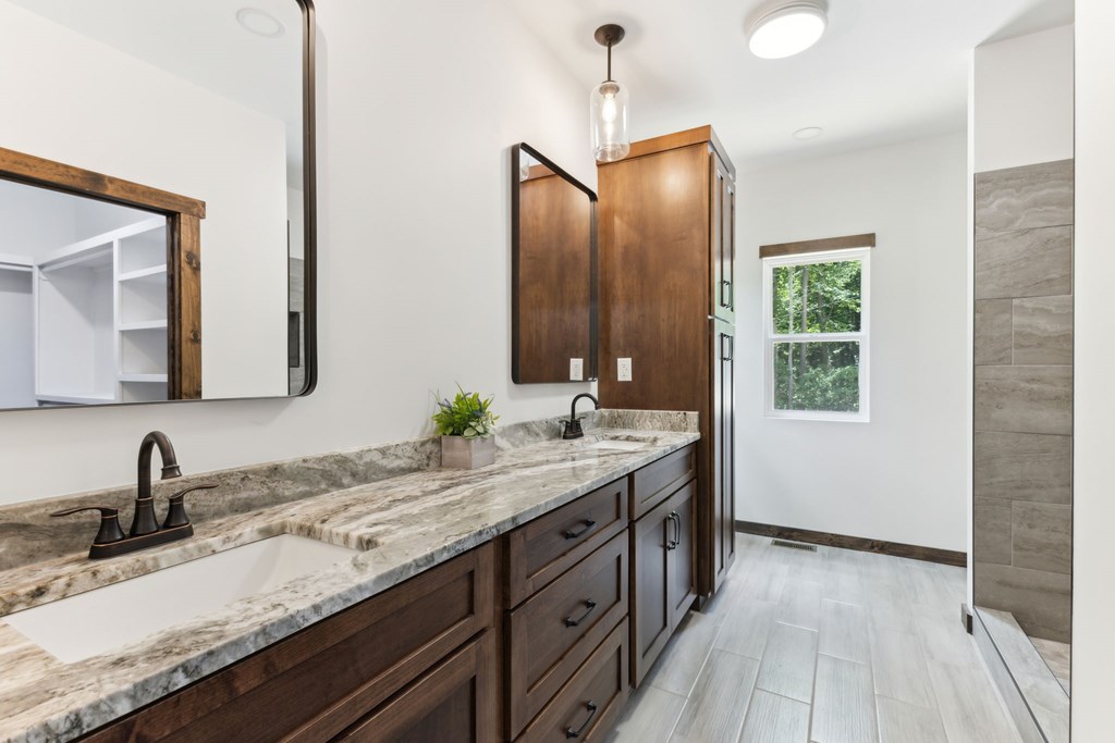 152 Springwater Court