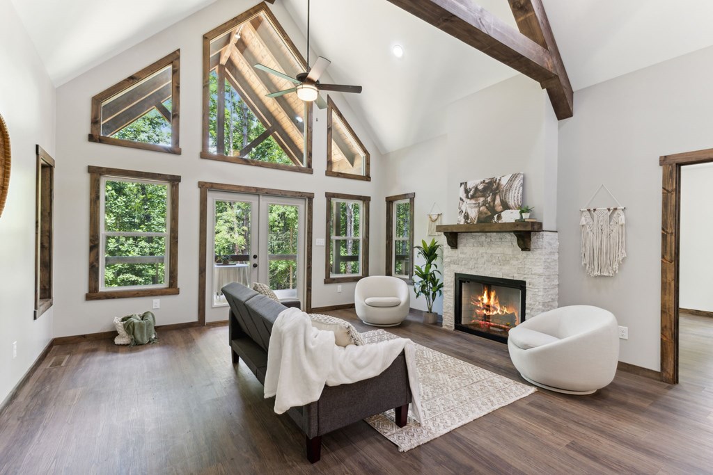152 Springwater Court