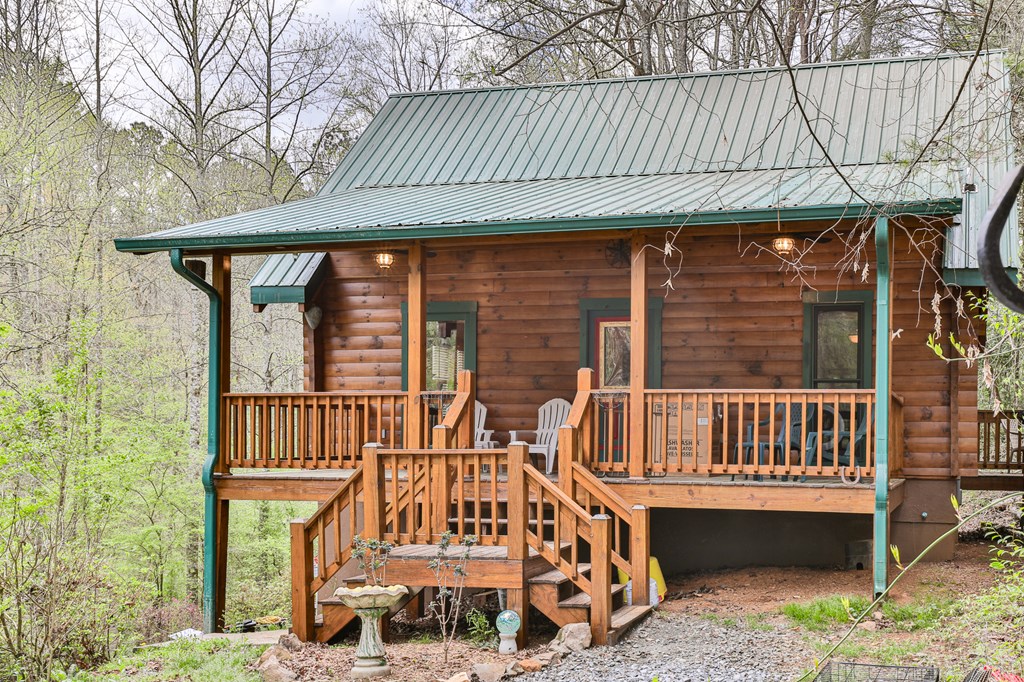 121 Farmstead Road