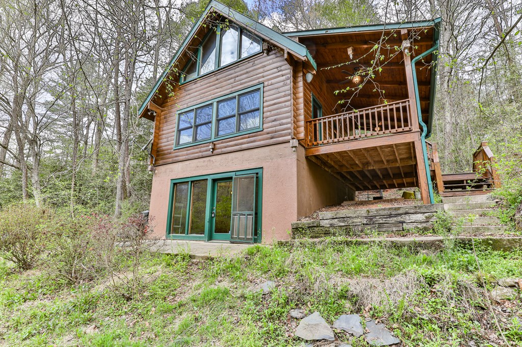 121 Farmstead Road