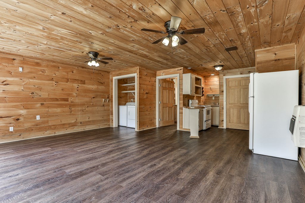 121 Farmstead Road