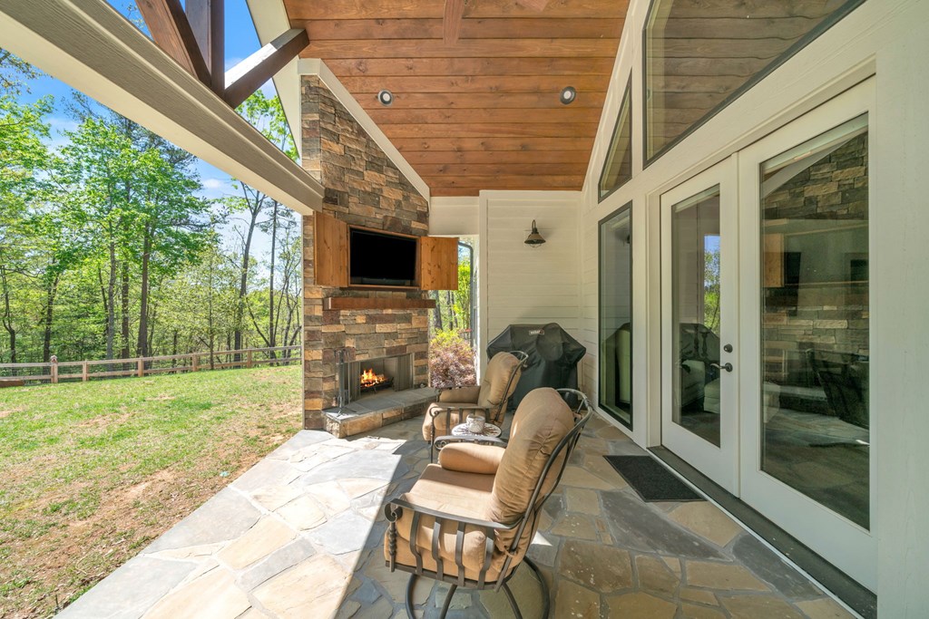 250 Boardtown Lane