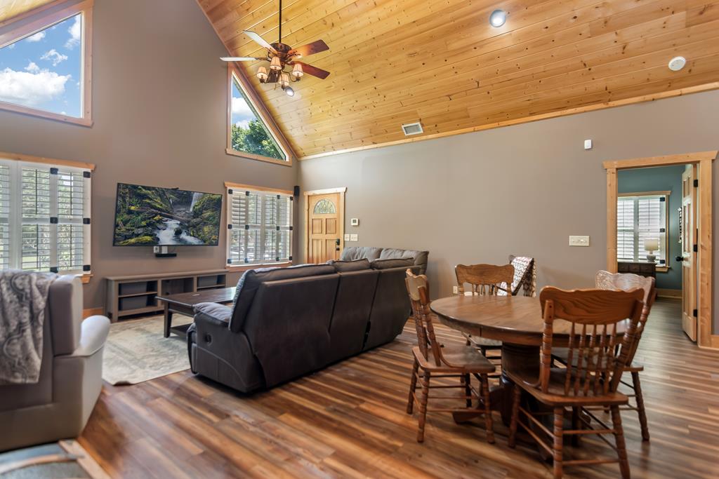 315 Cartecay River Run