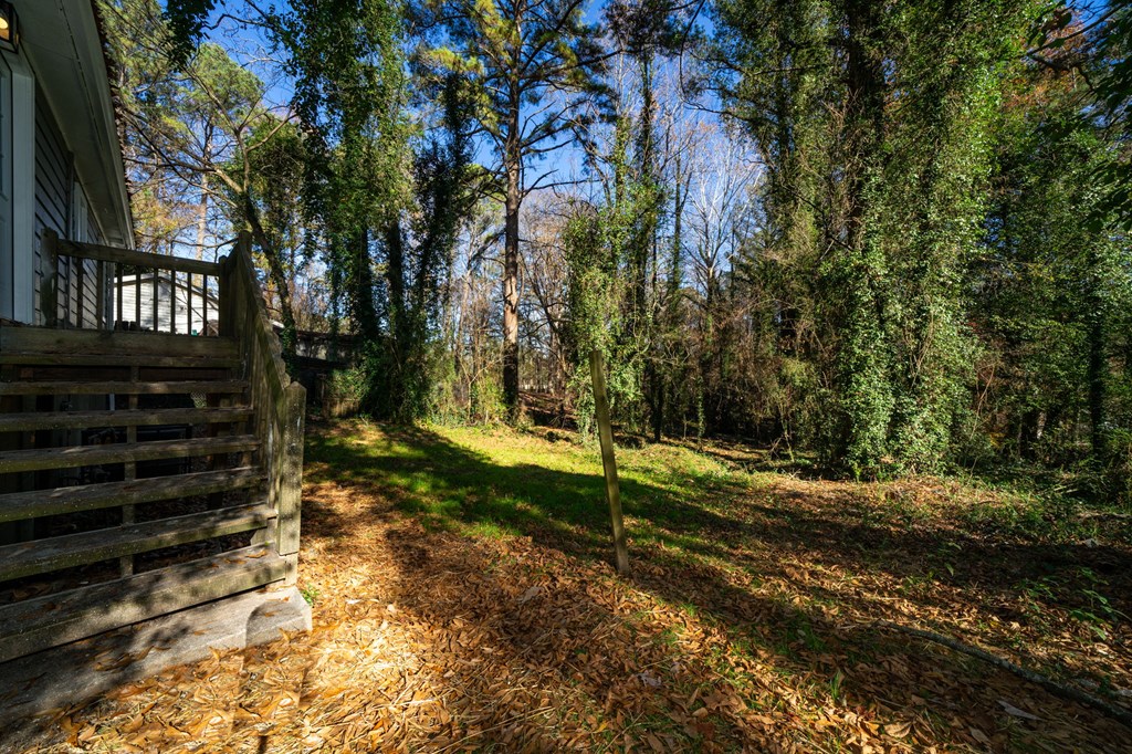 359 Fairburn Road Nw