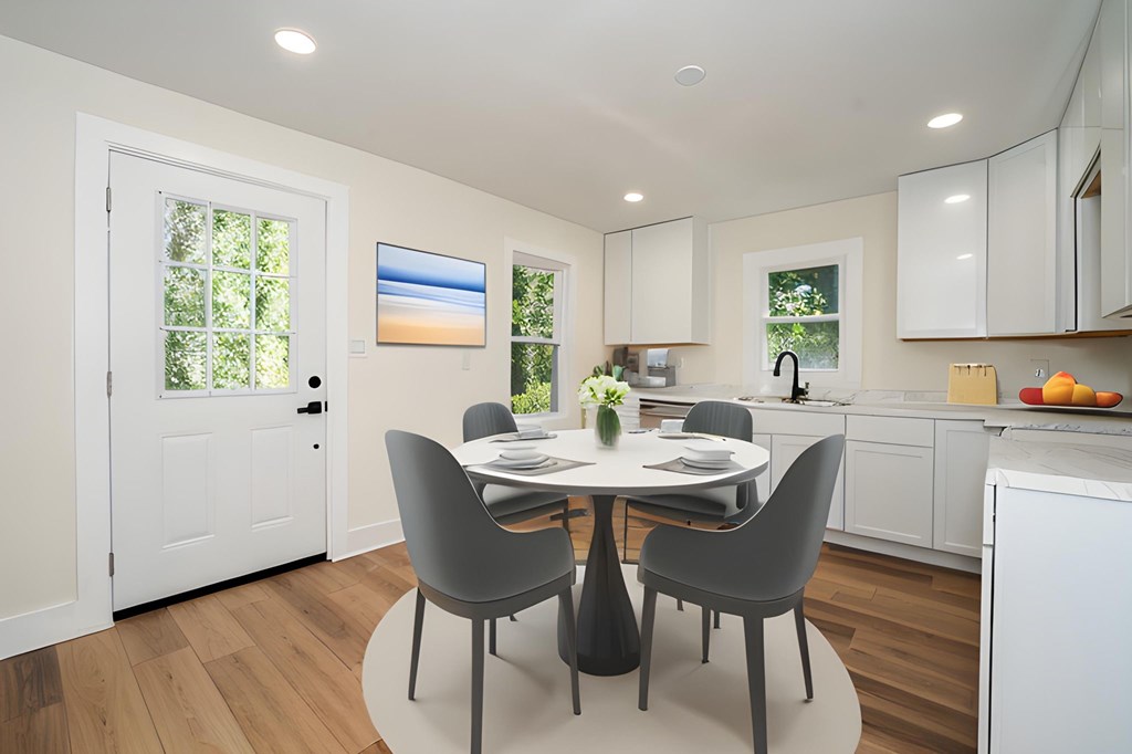 359 Fairburn Road Nw