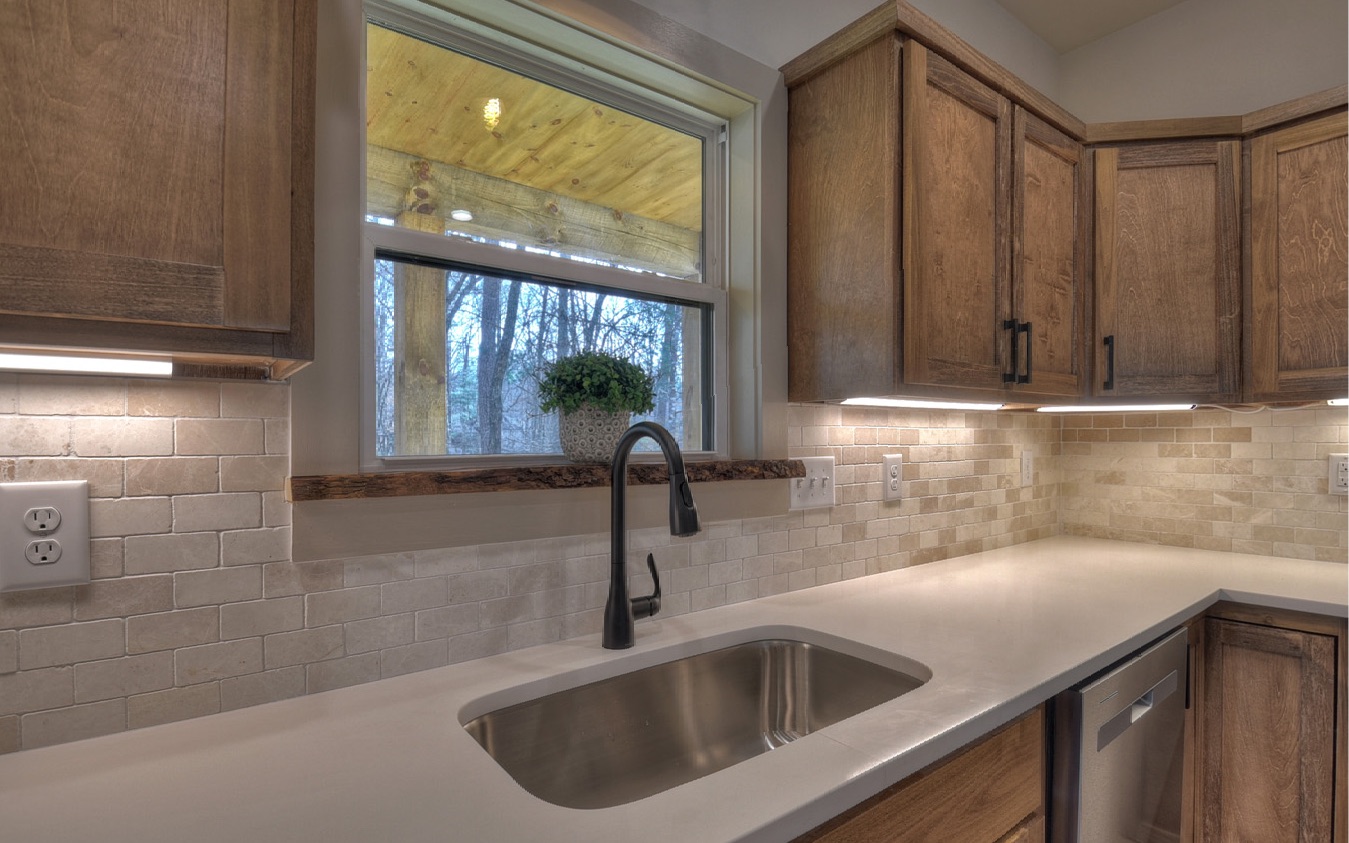 1074 Zenith Trail