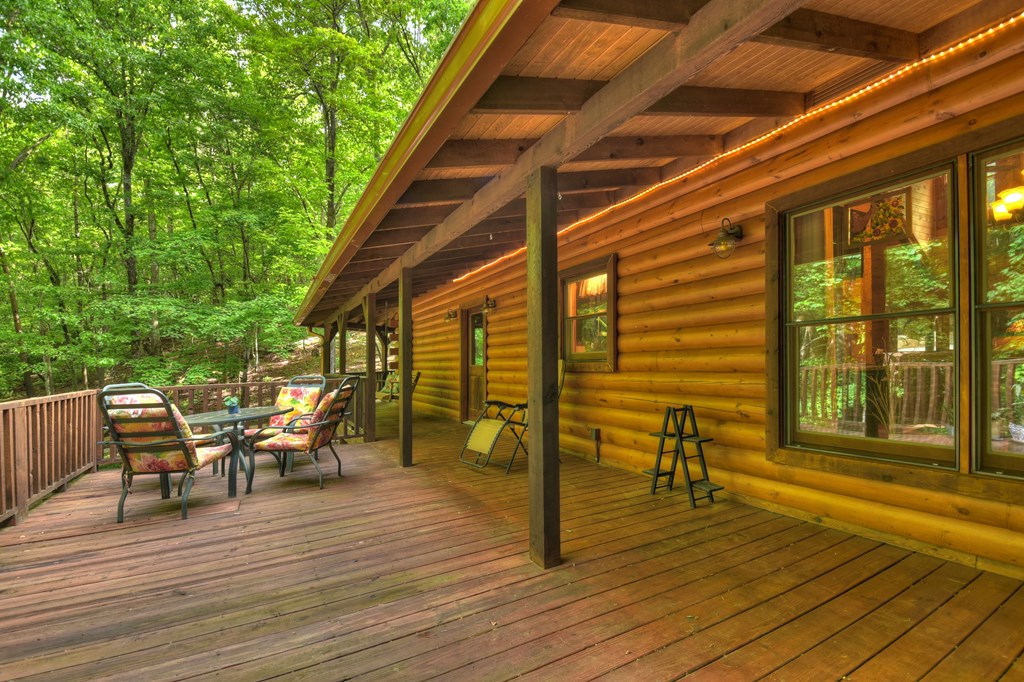 187 Lookiba Lane