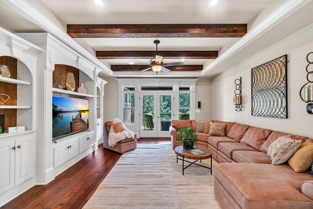 318 Stoney Hollow