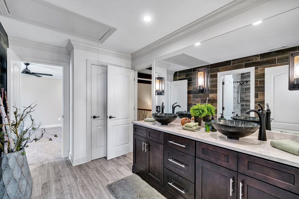 318 Stoney Hollow