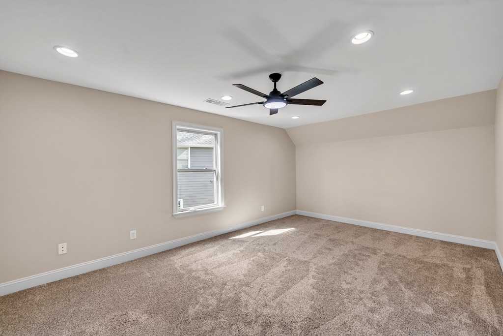 318 Stoney Hollow