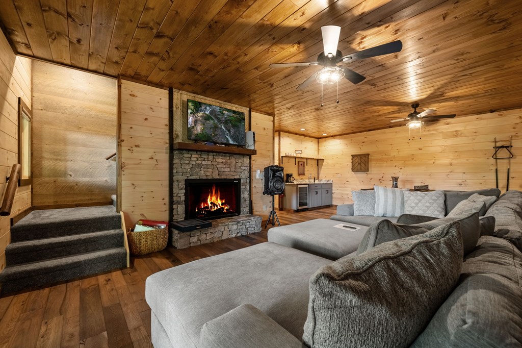 157 Star Creek Court