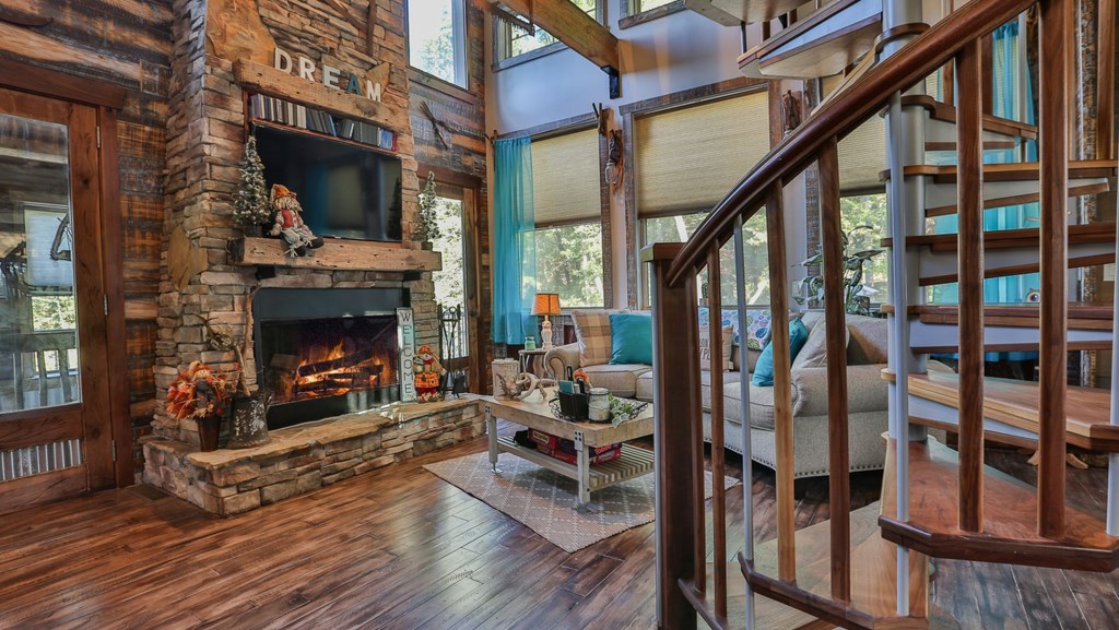 349 Amy Creek Circle