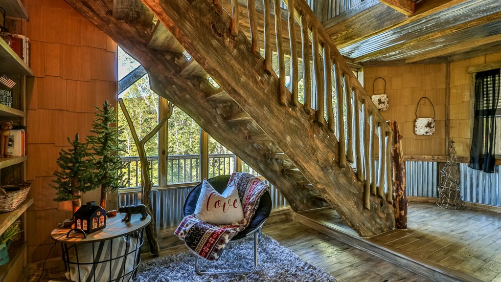 349 Amy Creek Circle