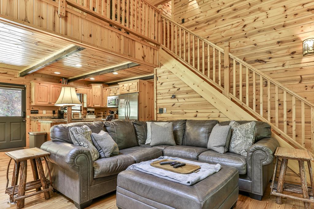 129 W Park Court