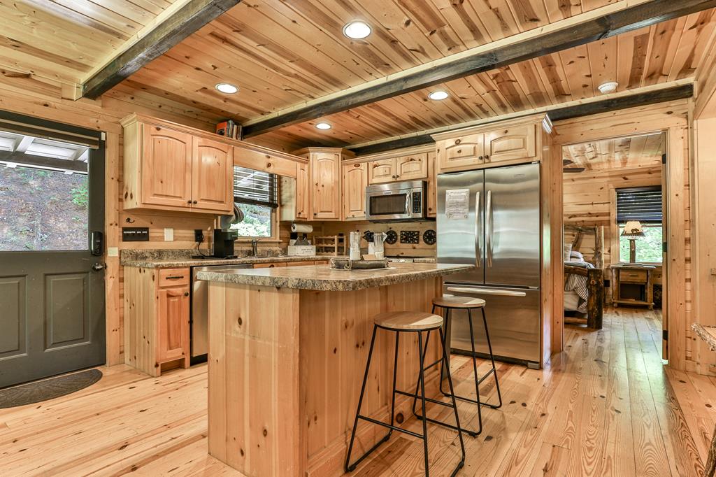 129 W Park Court