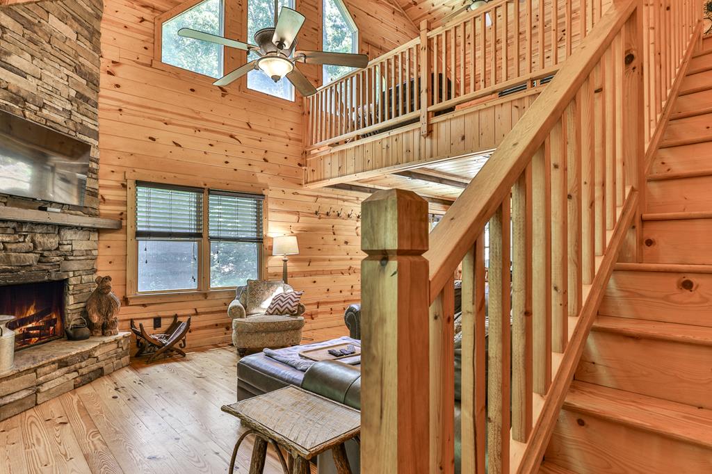 129 W Park Court