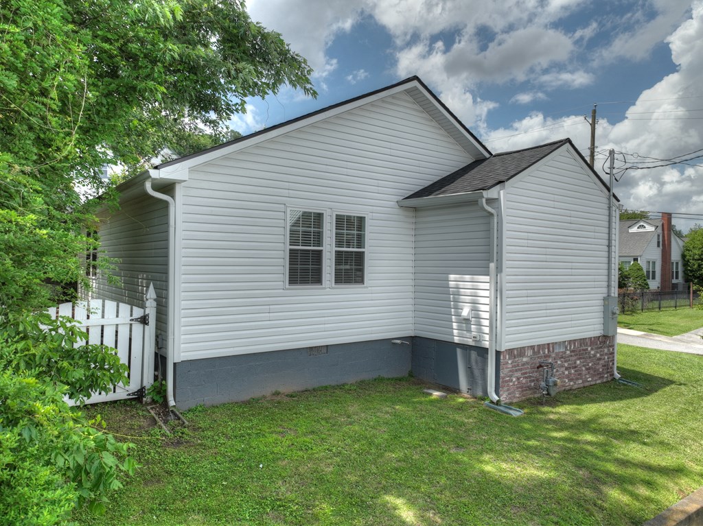 61 Delaware Street