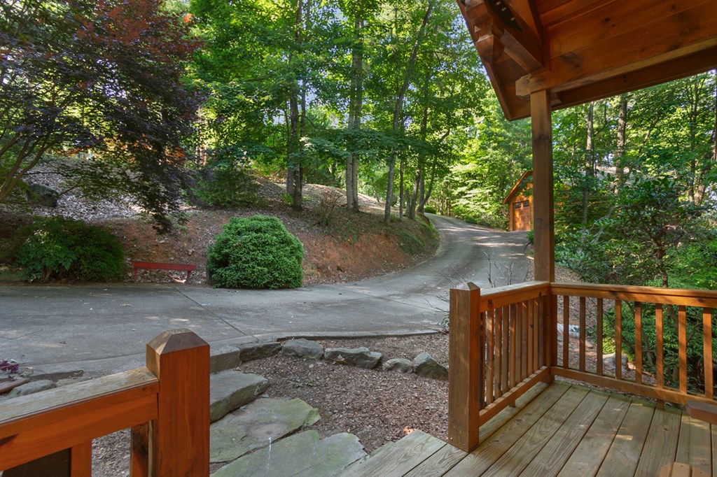 16 Dustin Drive