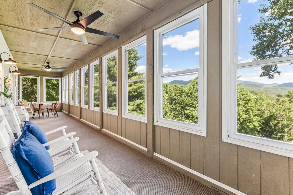907 Northcut Road