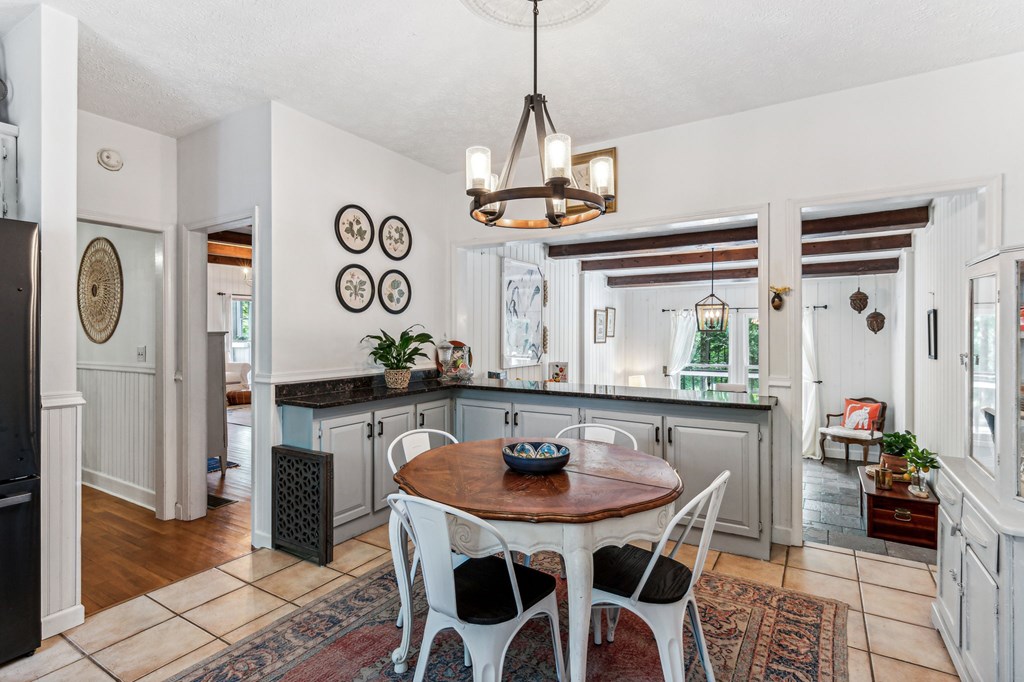 907 Northcut Road
