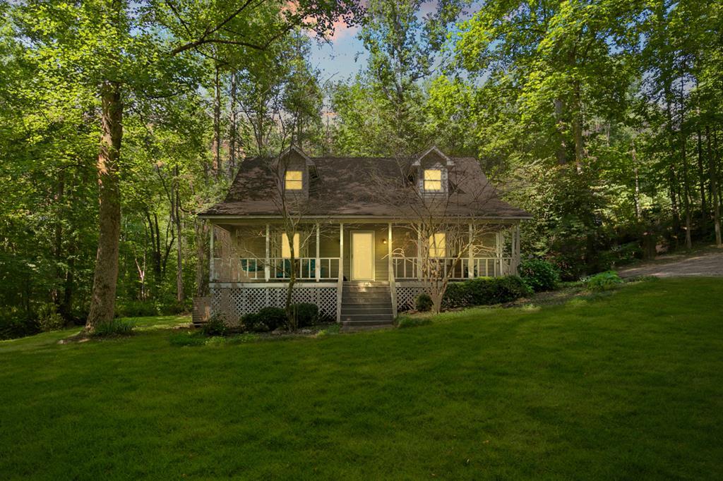 15 Padget Ln
