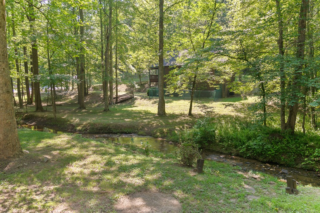 15 Padget Ln
