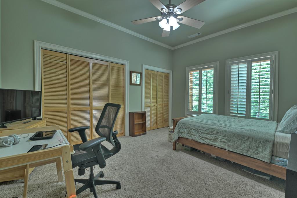 100 Waterview Drive
