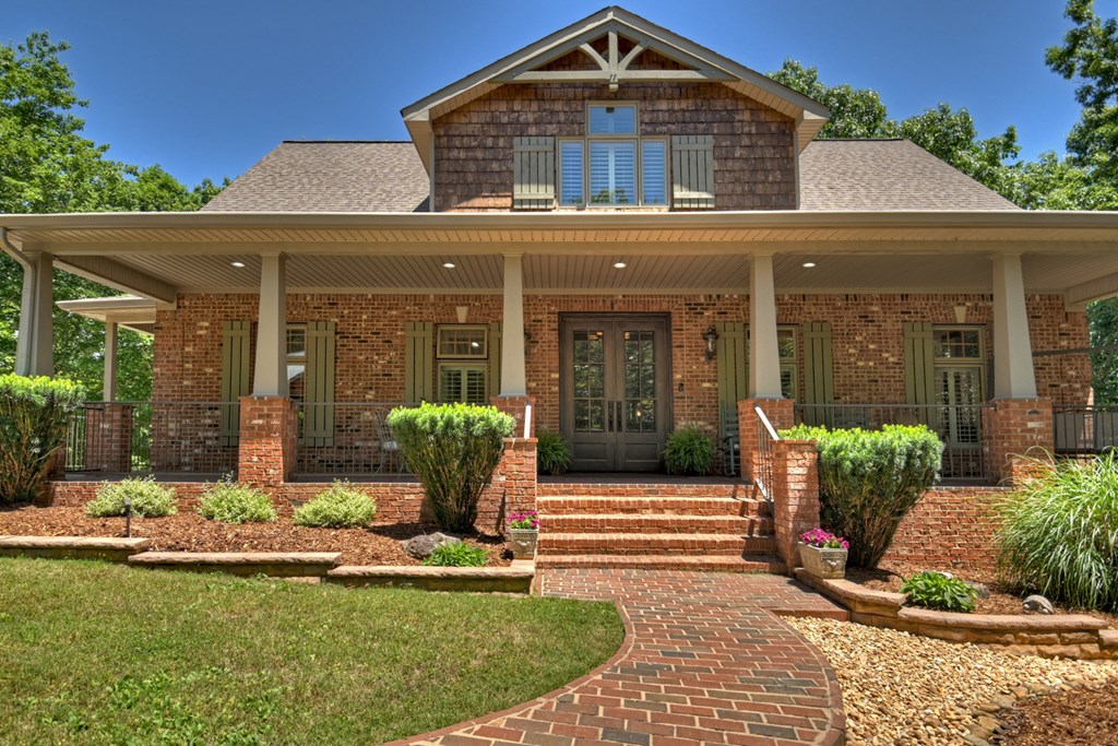 100 Waterview Drive