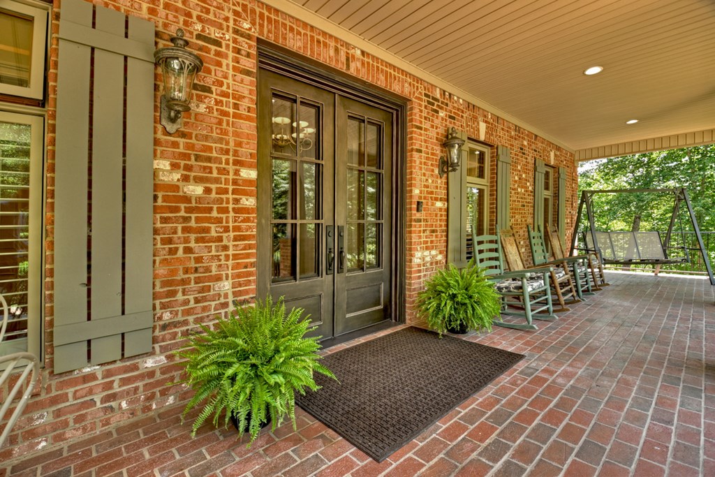 100 Waterview Drive