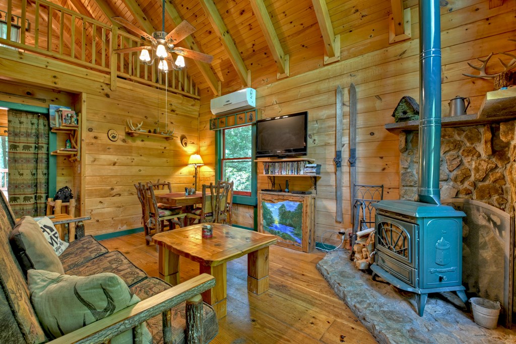 119 Farmstead Rd