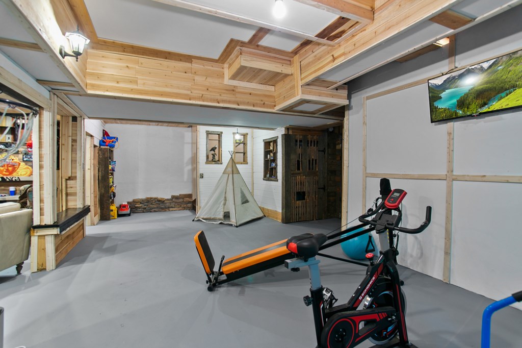 252 Armor Court