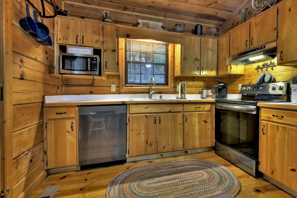 17 Chapman Lake Trail