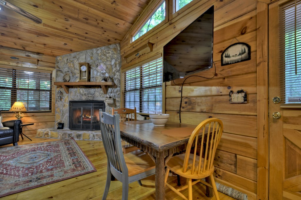 17 Chapman Lake Trail