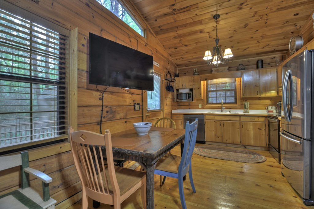 17 Chapman Lake Trail