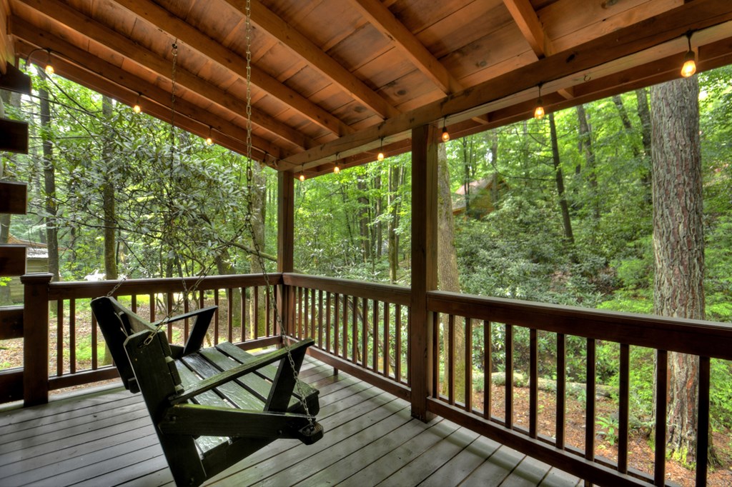 17 Chapman Lake Trail