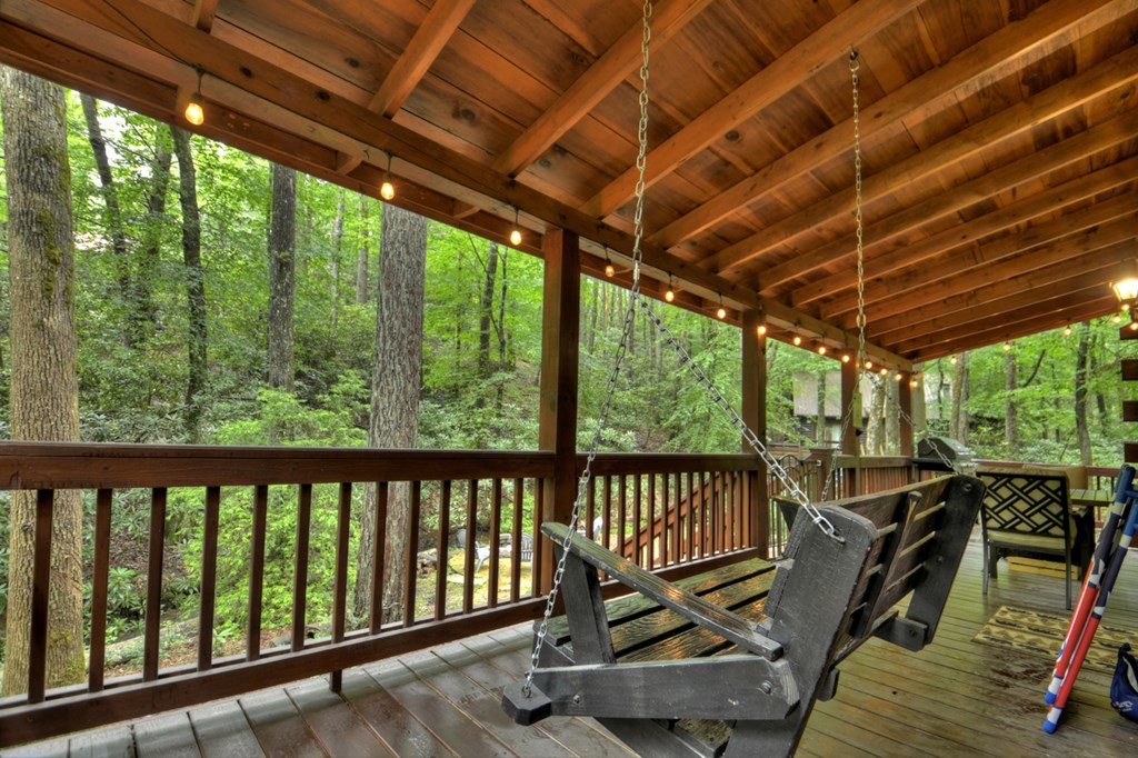 17 Chapman Lake Trail