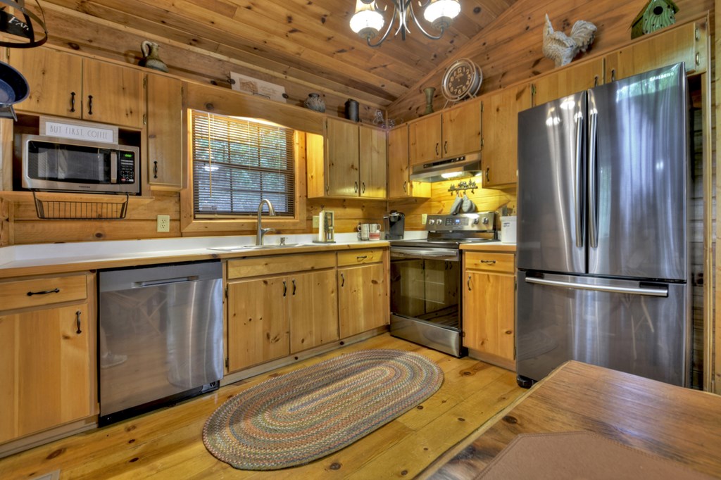 17 Chapman Lake Trail